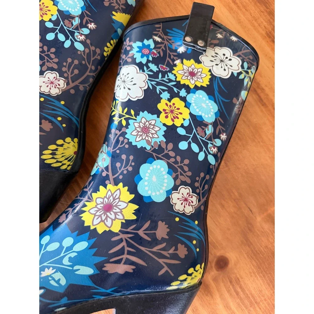 Western Floral Rubber Rain Boots Navy Blue Cowboy Style Block Heel Size 9